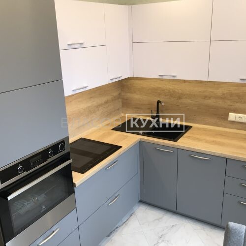 Угловая кухня «Салерно» в ЖК «Минск Мир»